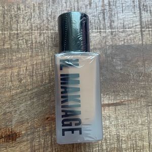 IL MAKIAGE FOUNDATION